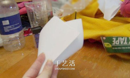 【剪纸教程】剪些雪花作为春节装饰，六角雪花剪纸步骤图解-正解网